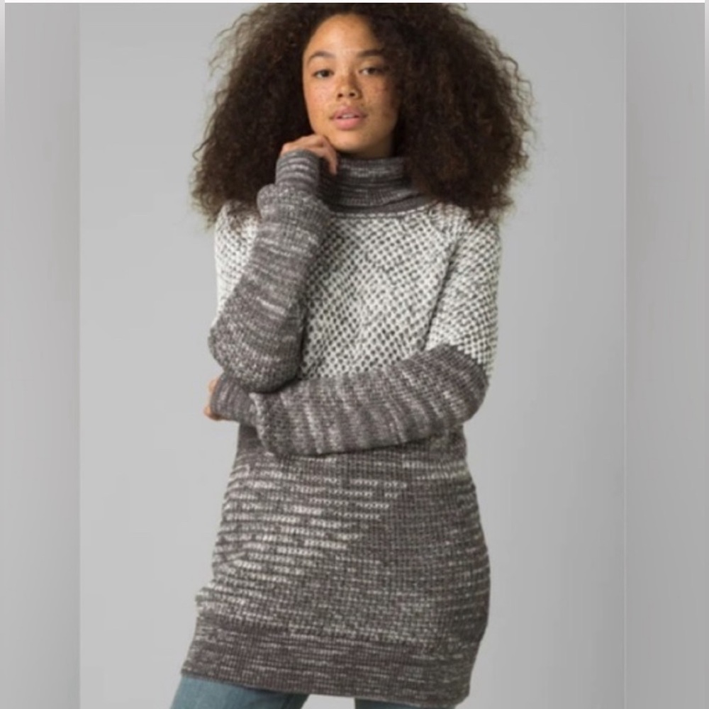 Prana Abelle Turtleneck Sweater Tunic Grey Size Large Warm Thick Recycled Reuse